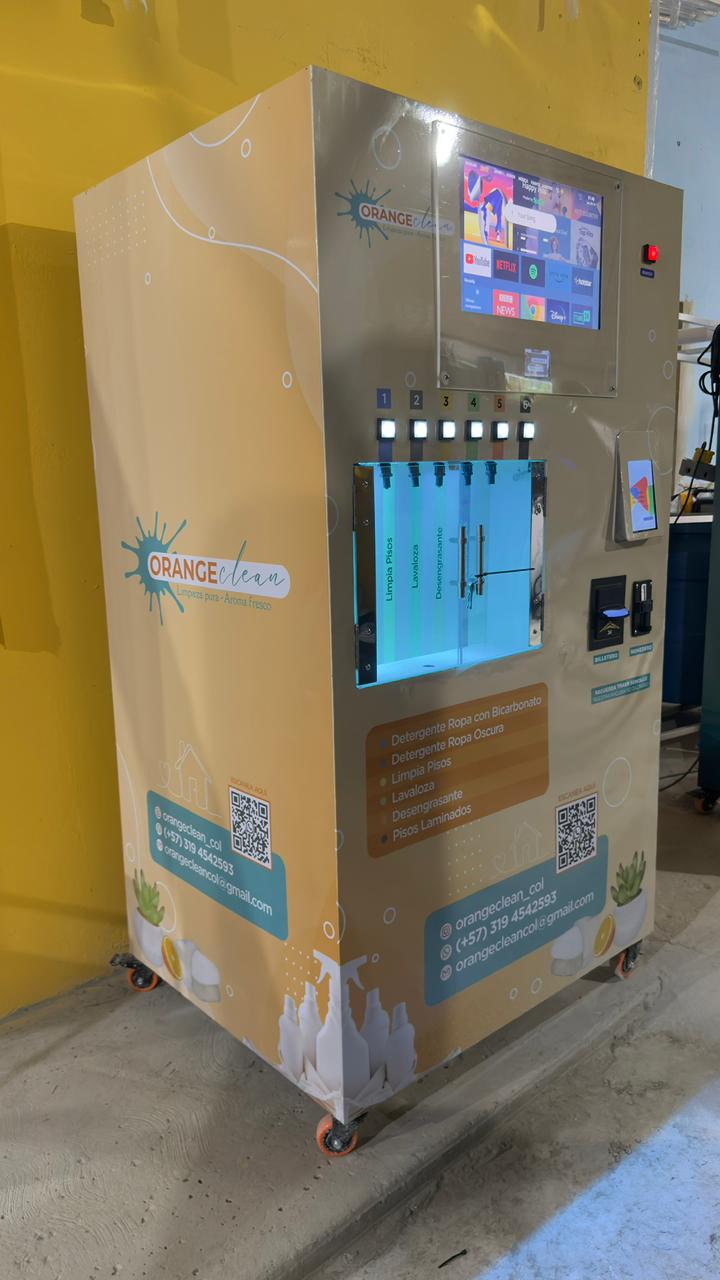 Máquina Móvil de Aseo - Render 3D con logo San Jerónimo Ecotech iluminado